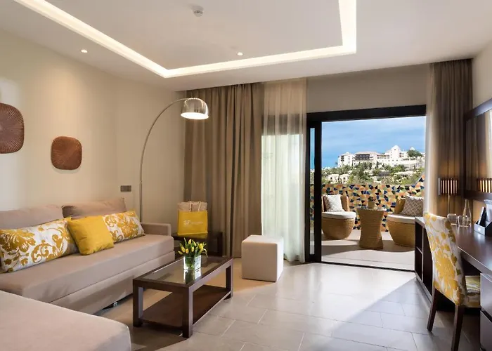 Gf维多利亚酒店 酒店