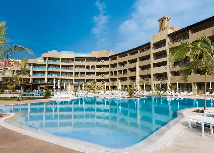 Gf维多利亚酒店